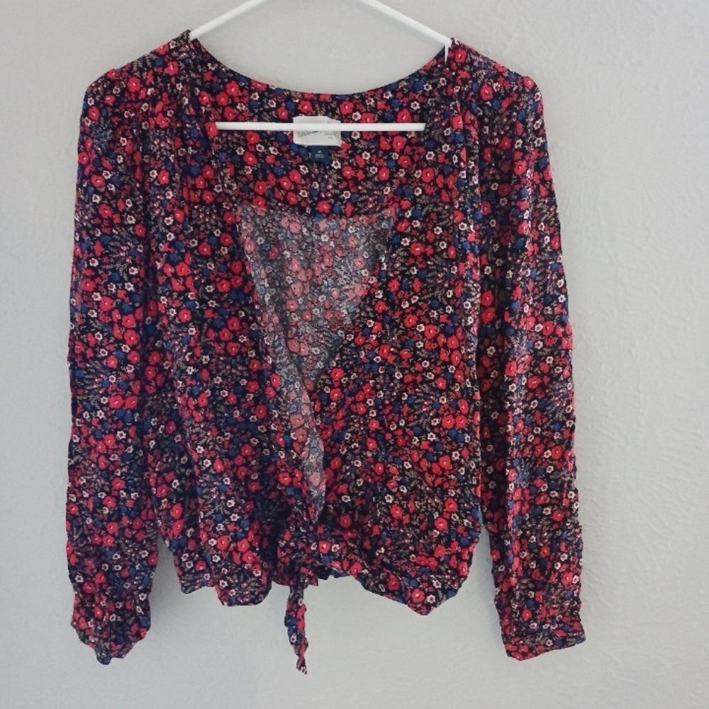 Red Blouse - M - Picture 4 of 4